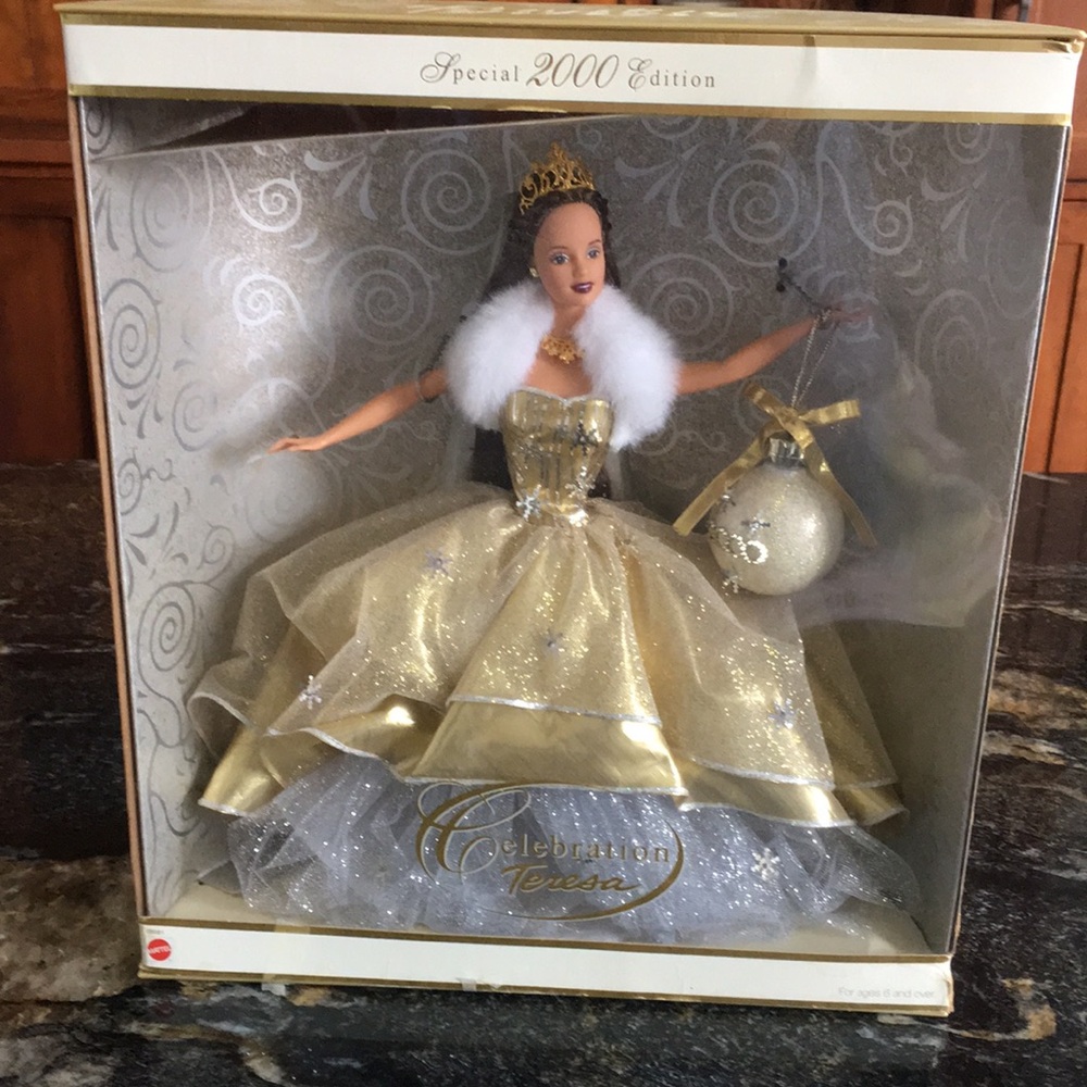 Special 2000 Edition Barbie
